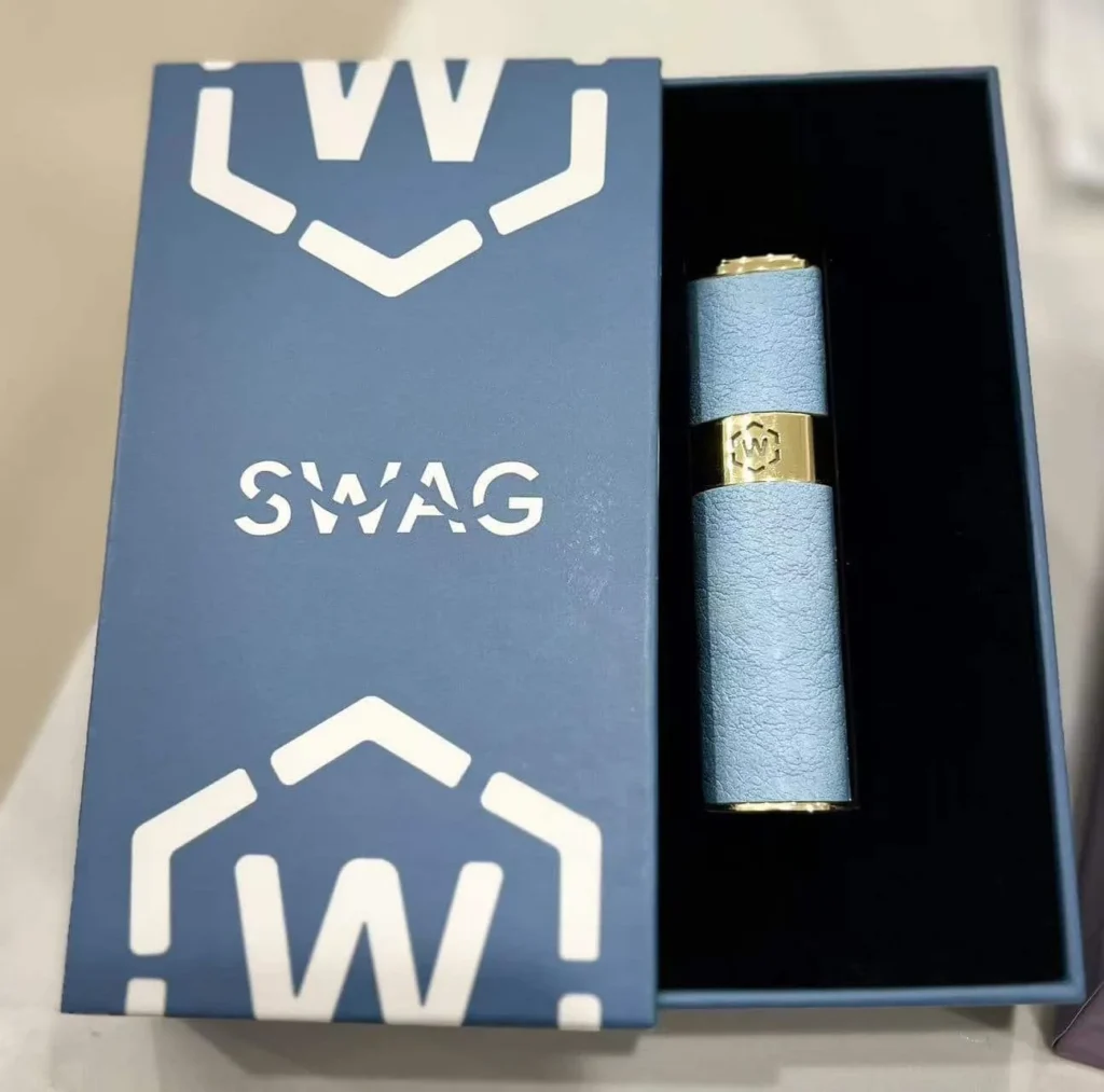 SWAG 皮革主機 藍色